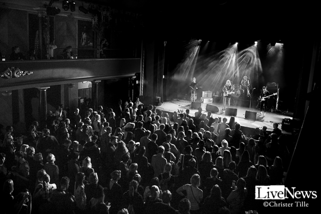 Billie_The_Vision_And_The_Dancers_wheres_the_music_2016_002