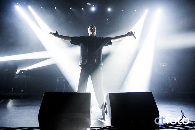 vnv-nation_partille-arena_2016_14-2